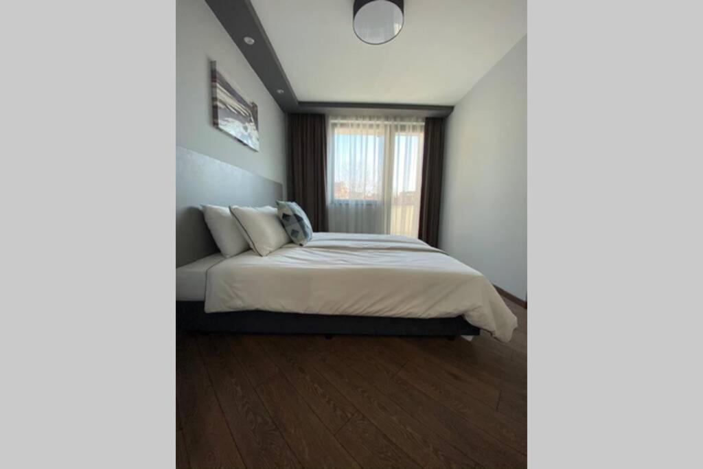 Lux 1Bd/1Ba City Center Apartment Blagoevgrad Extérieur photo